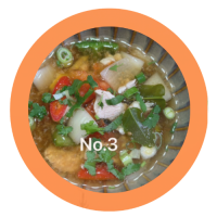 3. Tom Yam Kai  (zonder rijst)